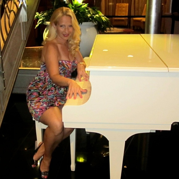 Meet your Posher, Anne marie - Picture 5 of 11